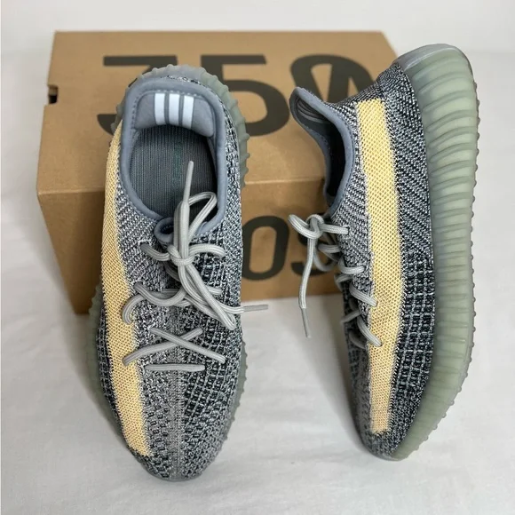 adidas gazelle silver green womens ADIDAS YEEZY BOOST 350 V2 ASH BLUE (PRE-OWNED) GY7657 SIZE 10 – Original  Grail main image 0